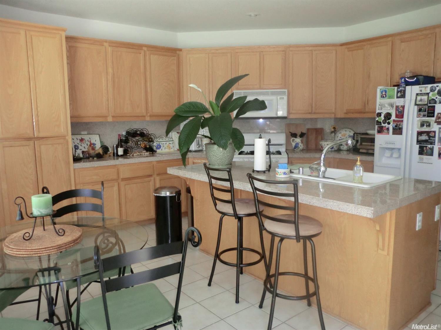 483 Summer Ln, Tracy, CA 95377 photo 9