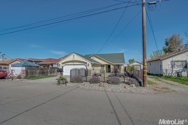 5137 E Weber Ave, Stockton, CA 95215 photo 3