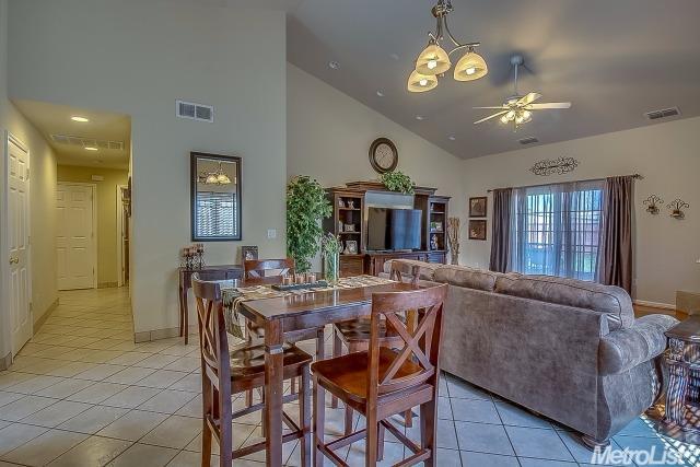 5137 E Weber Ave, Stockton, CA 95215 photo 6