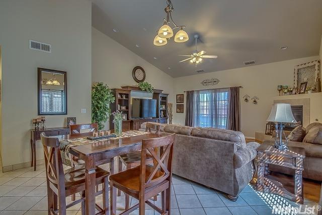 5137 E Weber Ave, Stockton, CA 95215 photo 8