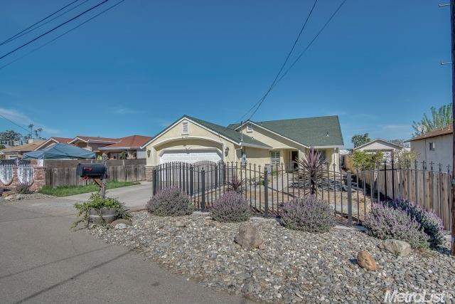 5137 E Weber Ave, Stockton, CA 95215 photo 1