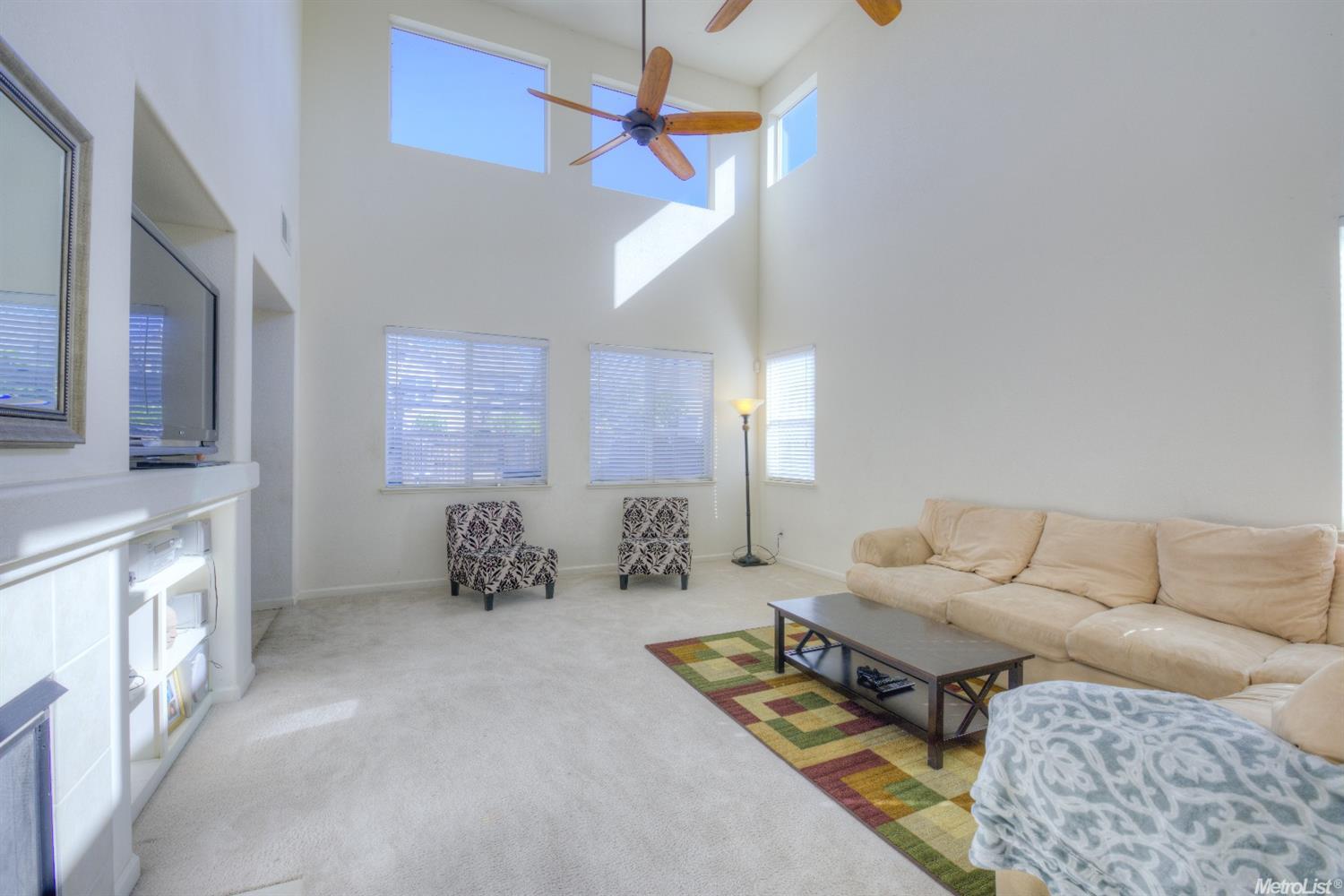 3669 Pomegranate Ave, Ceres, CA 95307 photo 2