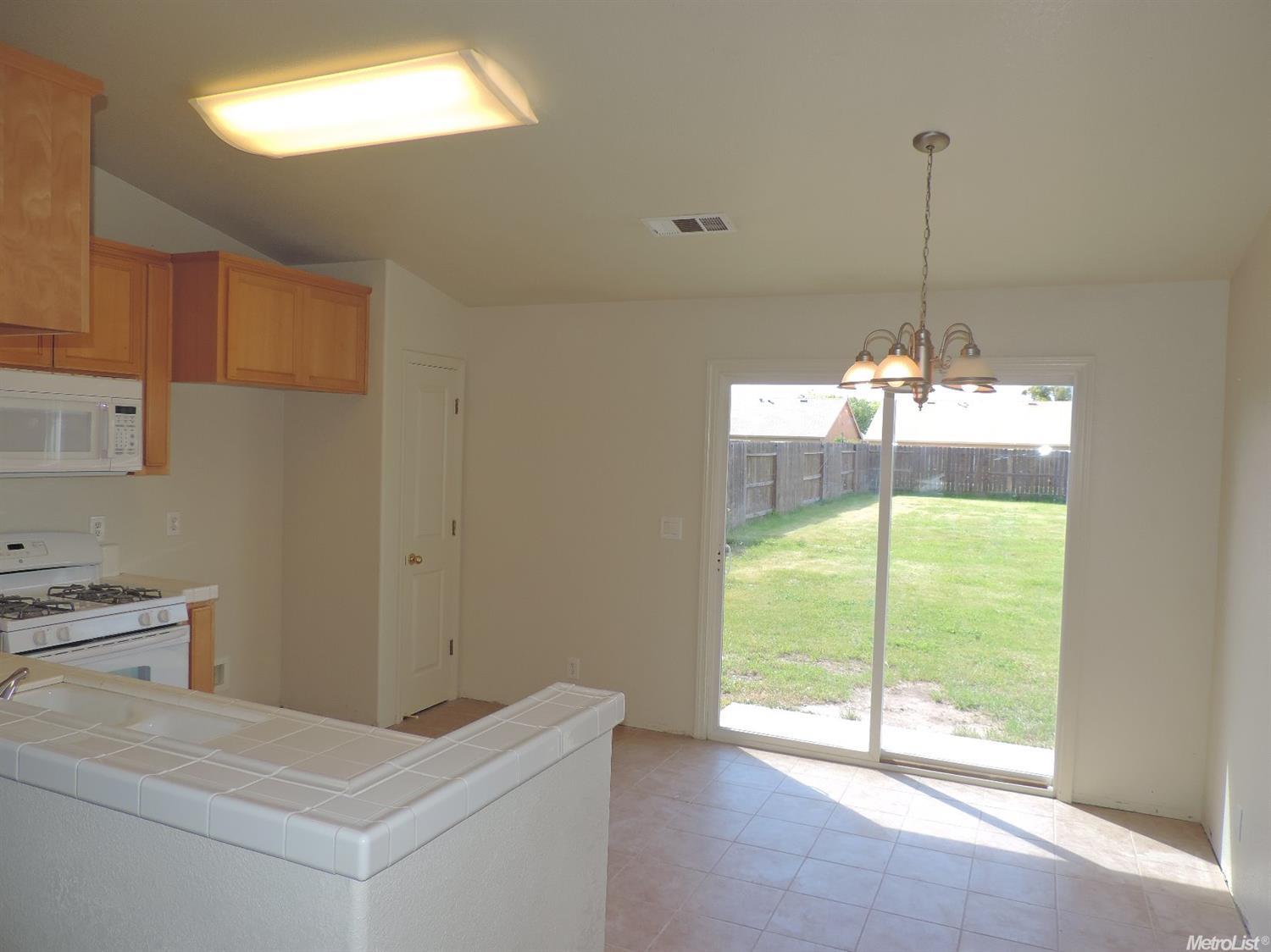 745 Walnut Way, Modesto, CA 95351 photo 11