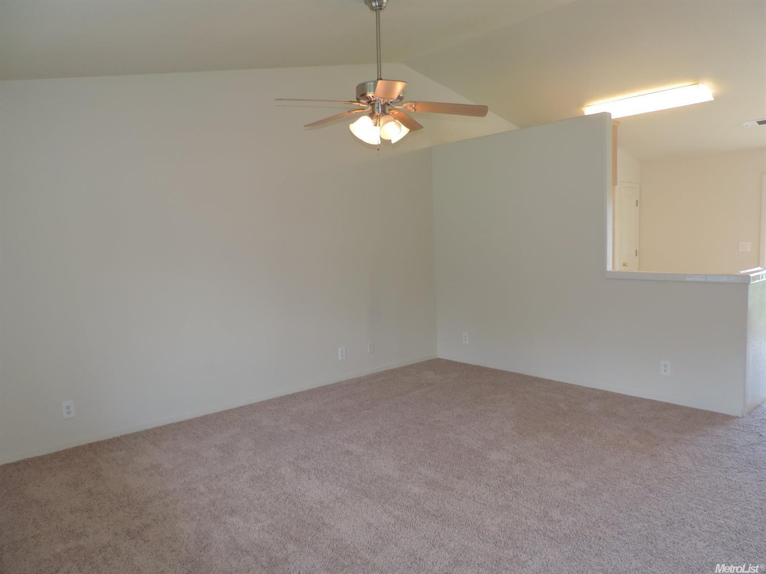 745 Walnut Way, Modesto, CA 95351 photo 4