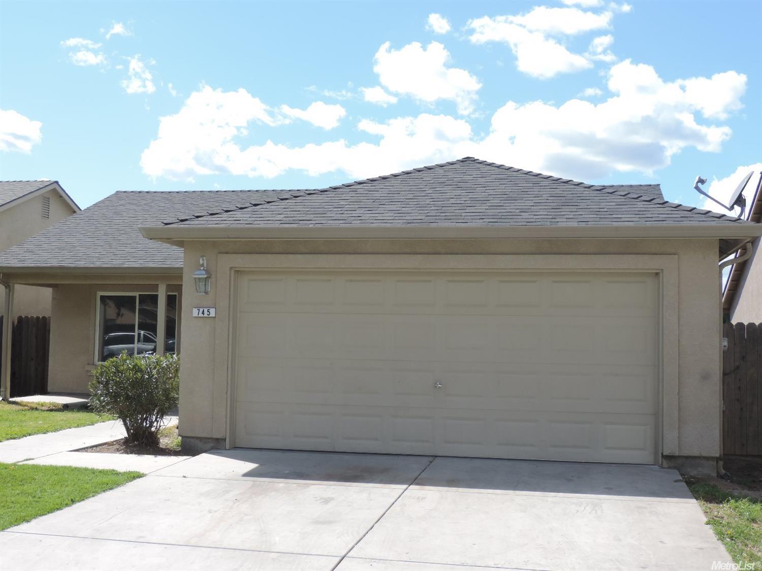 745 Walnut Way, Modesto, CA 95351 photo 1