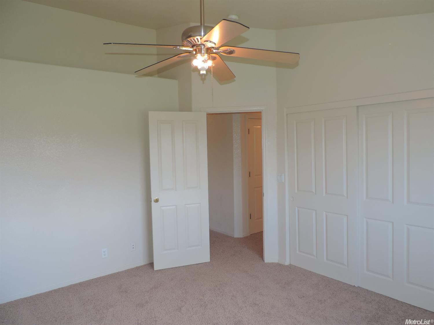 745 Walnut Way, Modesto, CA 95351 photo 17
