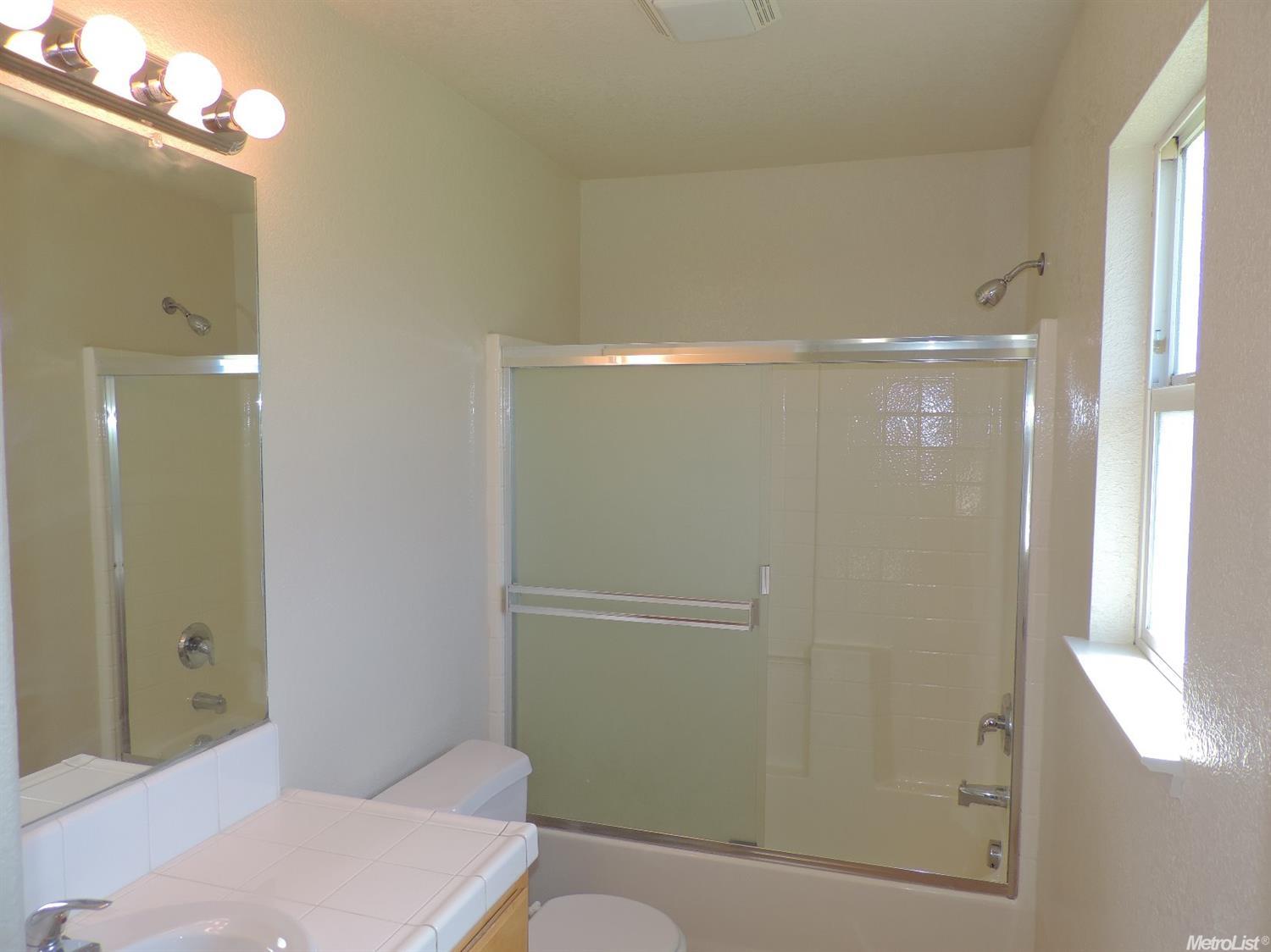 745 Walnut Way, Modesto, CA 95351 photo 18