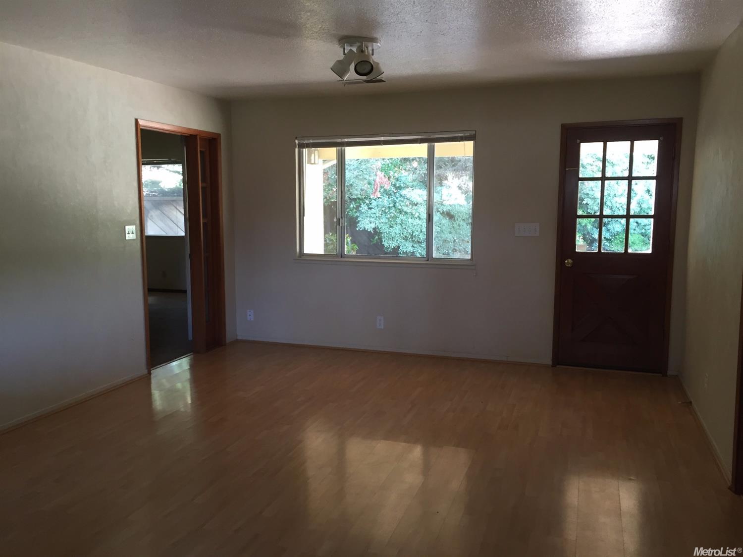 2485 Jensen Pl, Turlock, CA 95382 photo 5