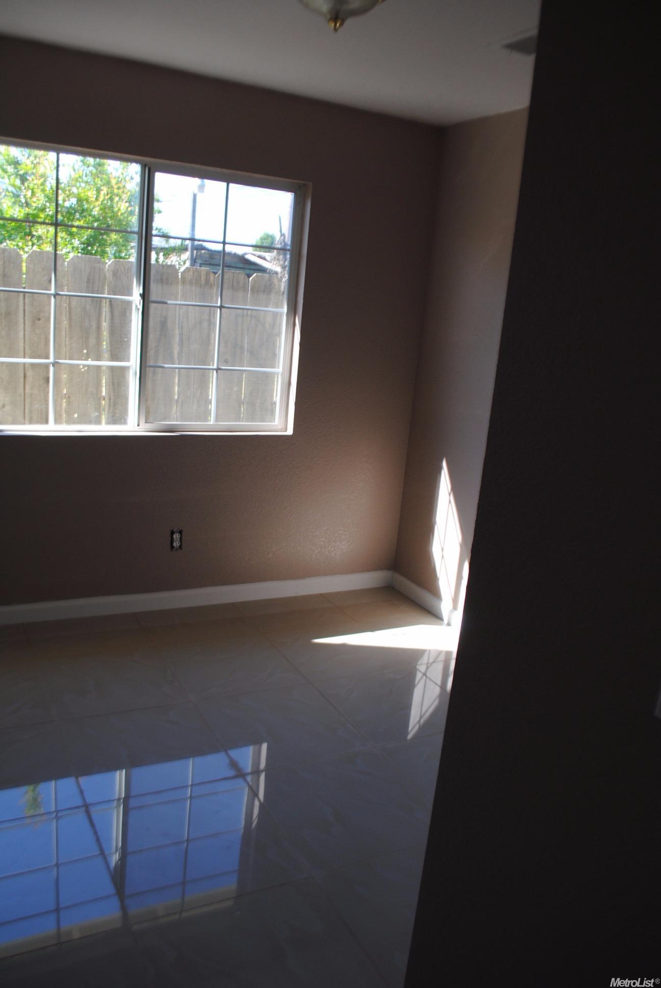 1605 Eureka St, Modesto, CA 95358 photo 12