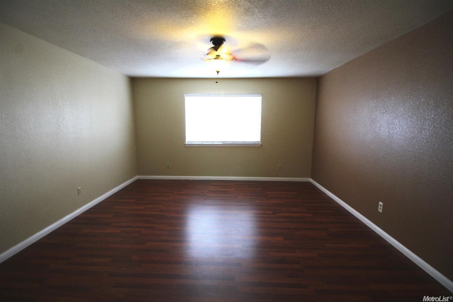 1417 Parkview St, Manteca, CA 95337 photo 13