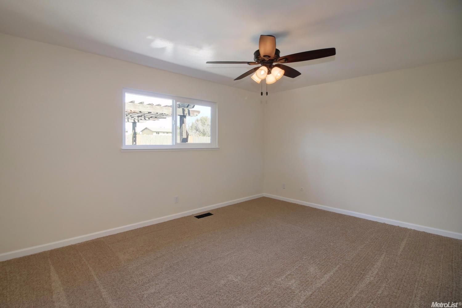 115 Hemlock Dr, Lodi, CA 95240 photo 13