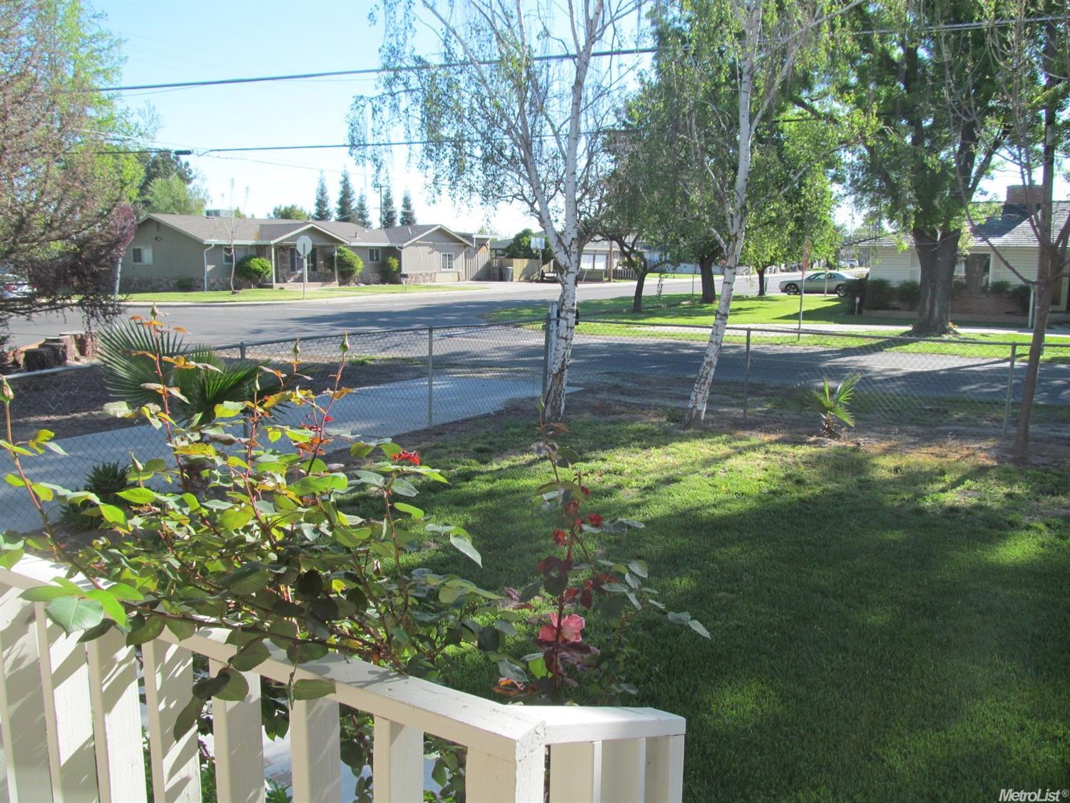 801 S Johnson, Turlock, CA 95380 photo 4