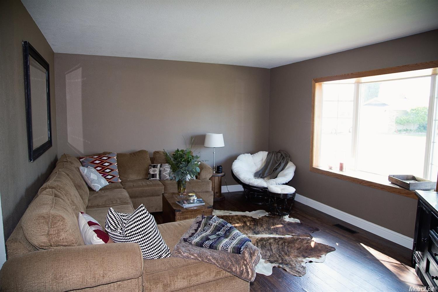 1837 Covington, Modesto, CA 95355 photo 9