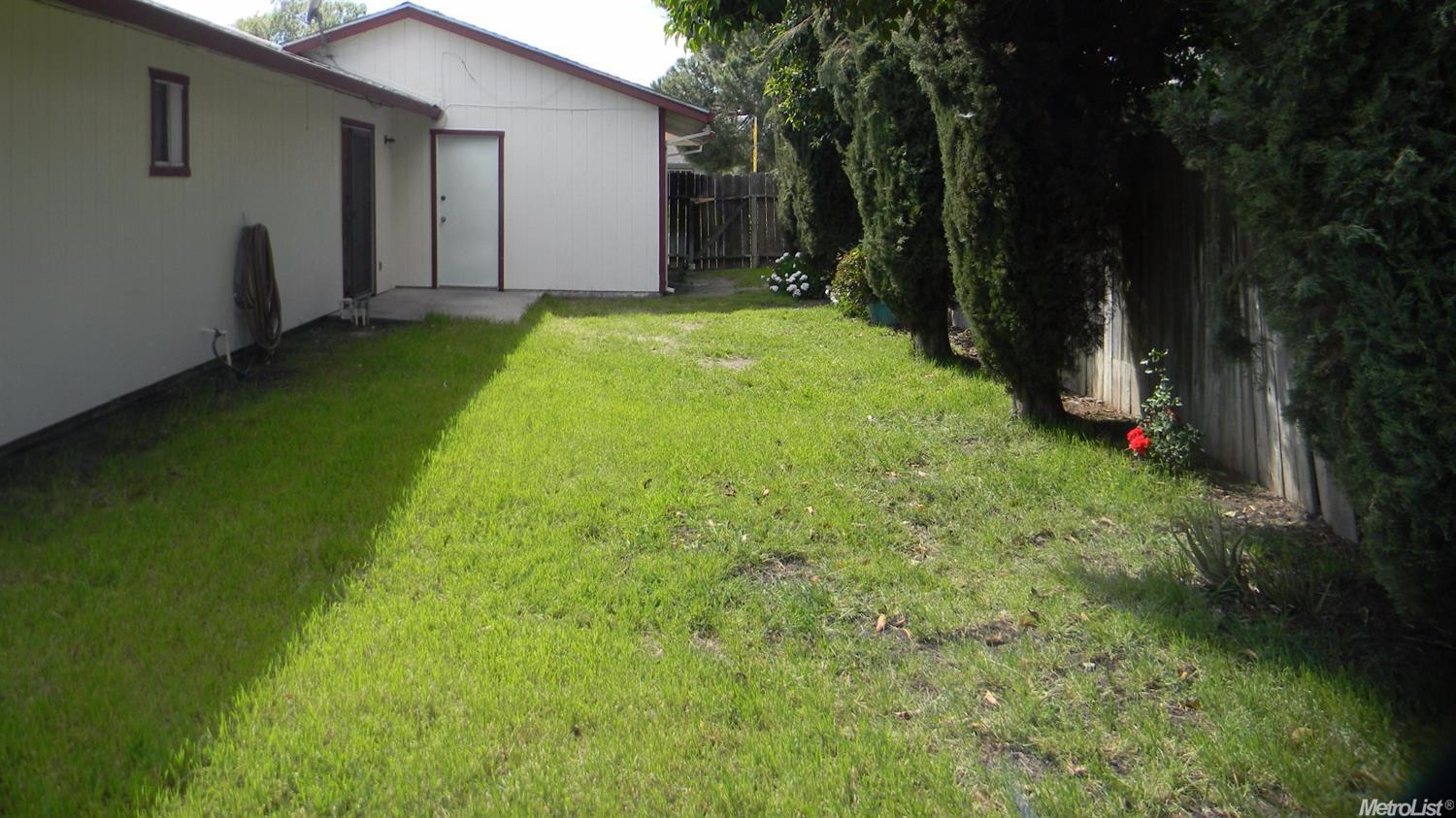 9204 Eaglepoint Ln, Stockton, CA 95210 photo 17