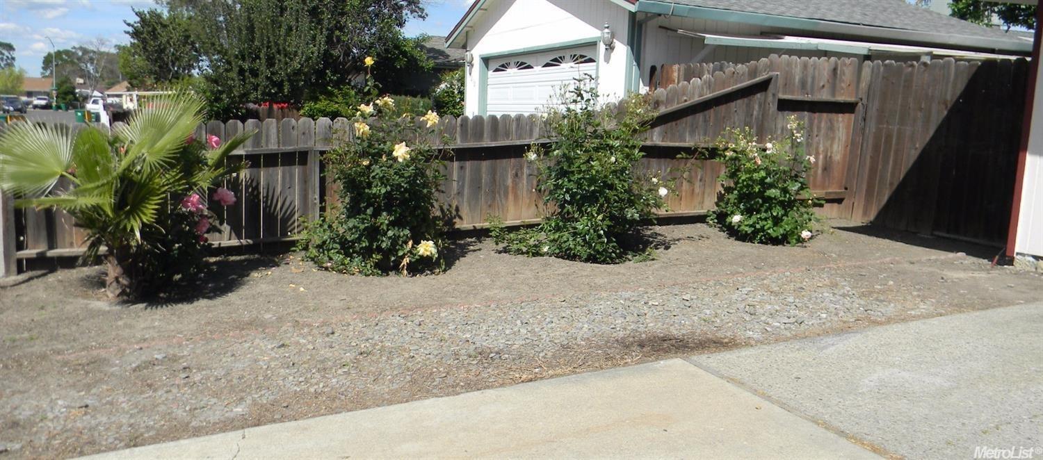 9204 Eaglepoint Ln, Stockton, CA 95210 photo 3