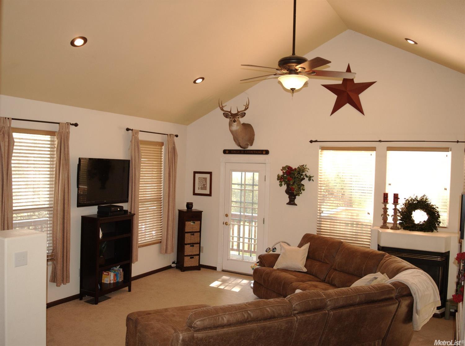 3164 Texas Hill Rd, Placerville, CA 95667 photo 2