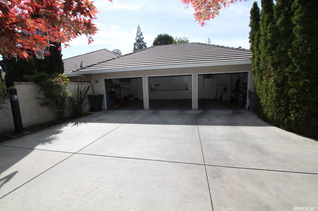 416 Hartley Dr, Modesto, CA 95356 photo 24
