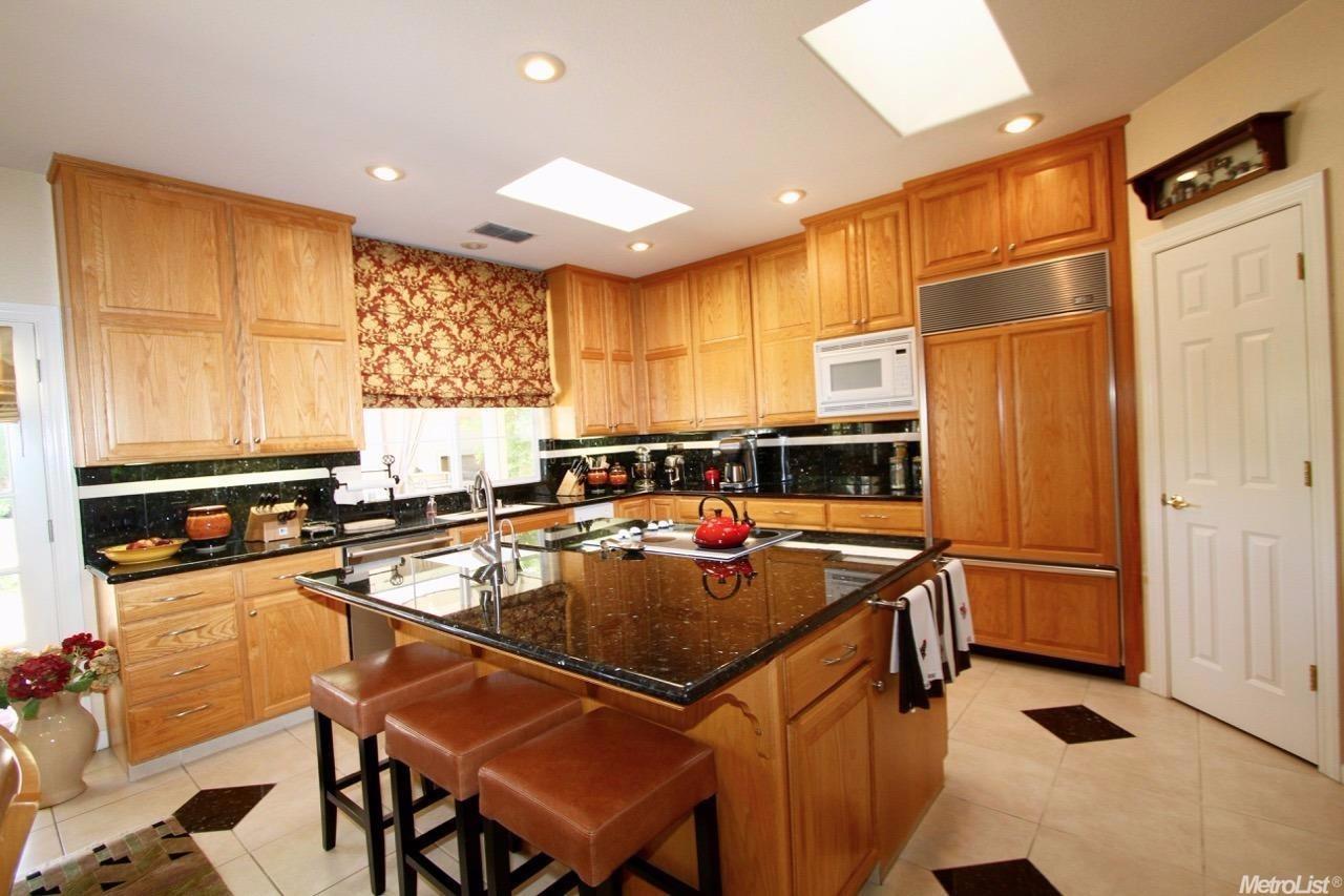 416 Hartley Dr, Modesto, CA 95356 photo 9