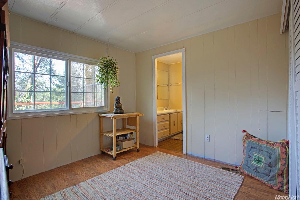 909 Easy Ln, Colfax, CA 95713 photo 11