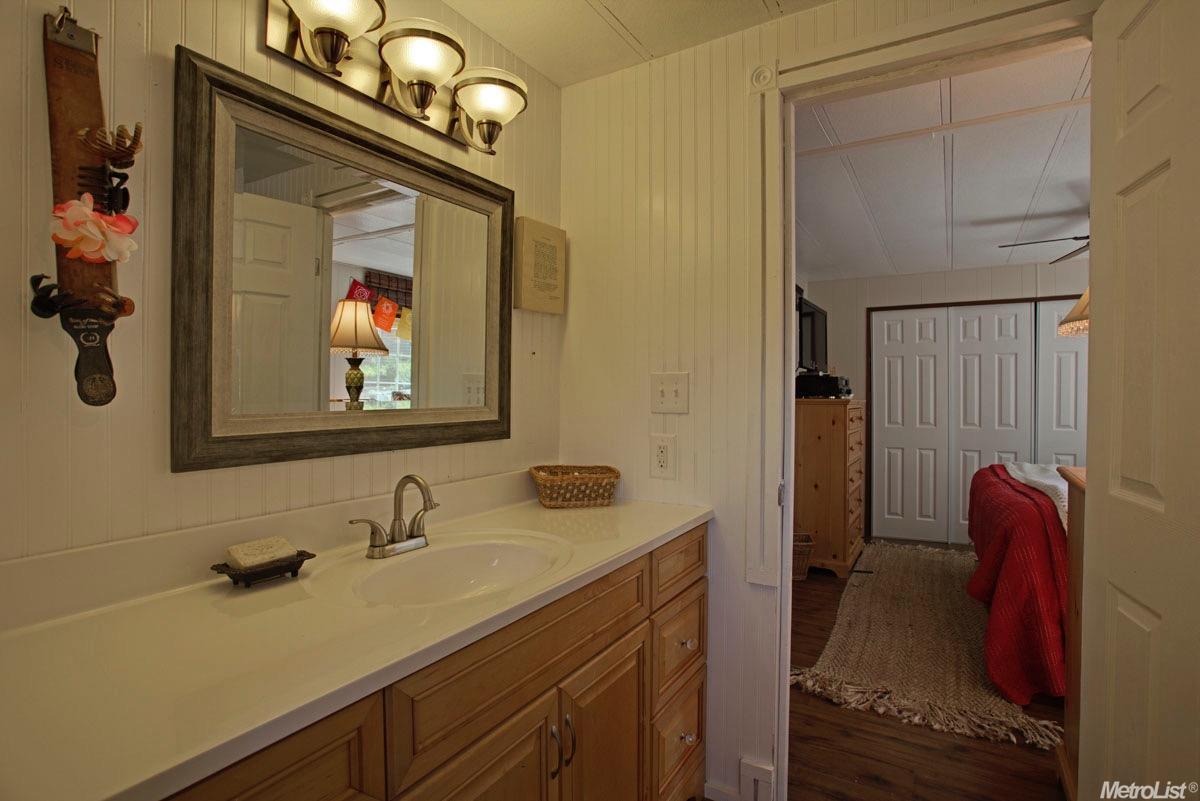 909 Easy Ln, Colfax, CA 95713 photo 9