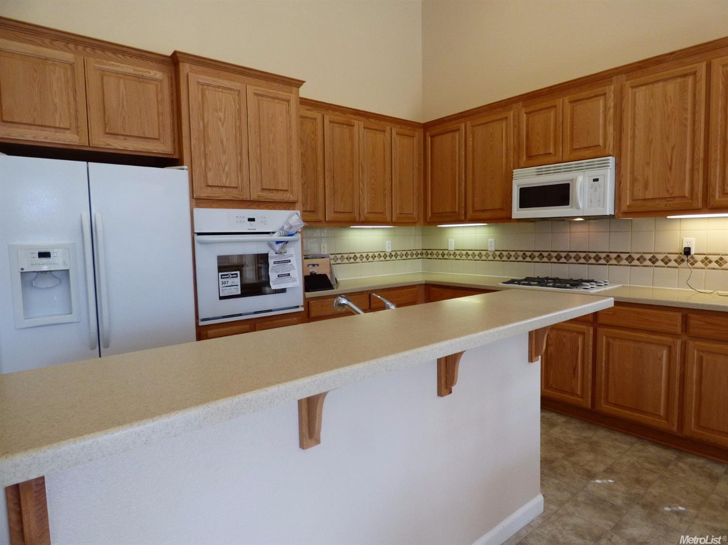 201 Spring Ave, Patterson, CA 95363 photo 5