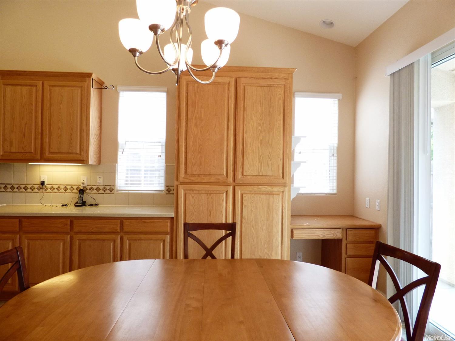 201 Spring Ave, Patterson, CA 95363 photo 7