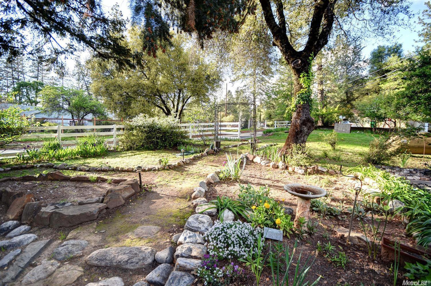 9545 Mosquito Rd, Placerville, CA 95667 photo 3