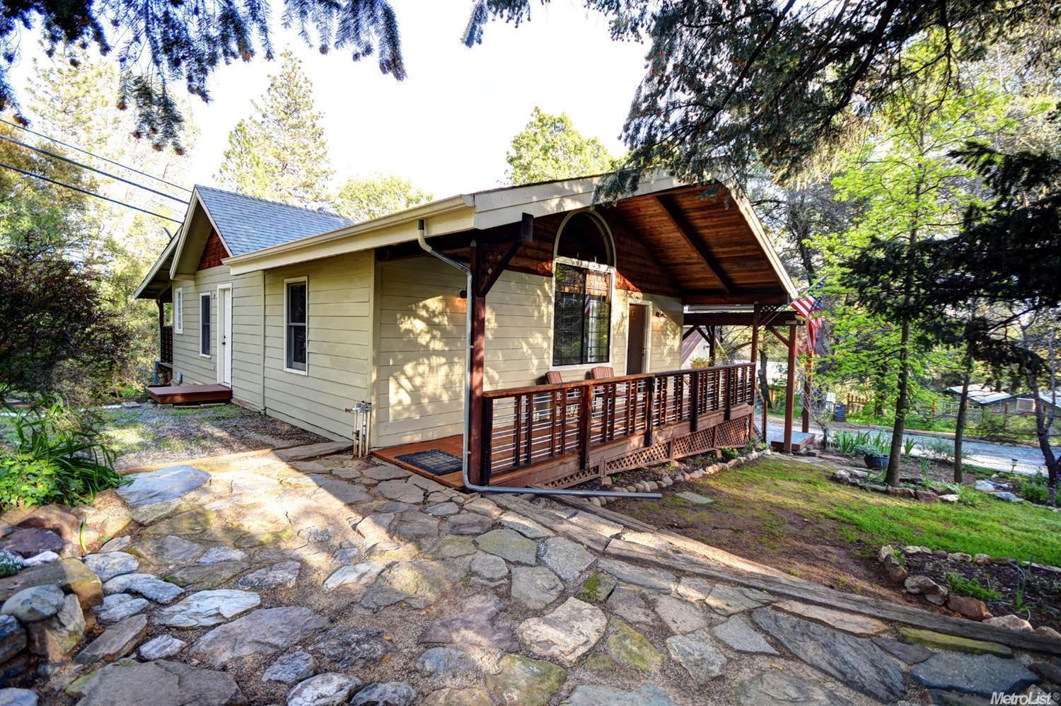 9545 Mosquito Rd, Placerville, CA 95667 photo 2