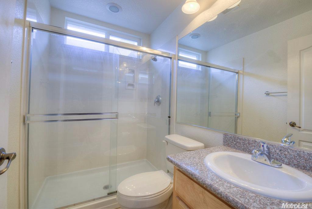 1883 Greenfield Dr, Turlock, CA 95382 photo 8