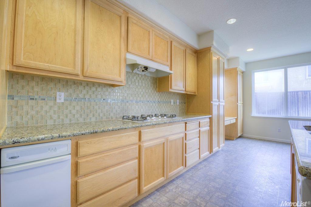 1883 Greenfield Dr, Turlock, CA 95382 photo 10