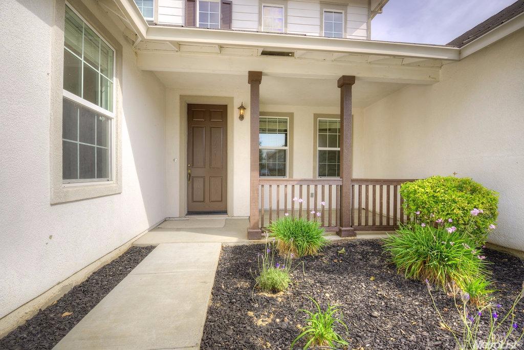 1883 Greenfield Dr, Turlock, CA 95382 photo 2