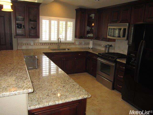 4817 Serena Ct, Carmichael, CA 95608 photo 4