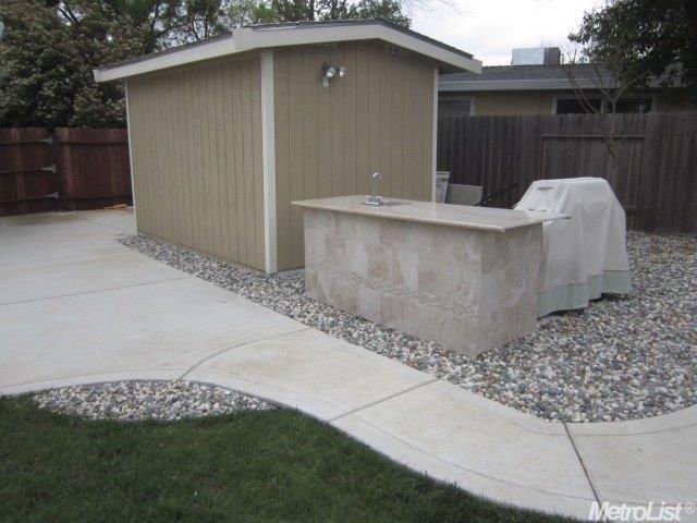4817 Serena Ct, Carmichael, CA 95608 photo 8