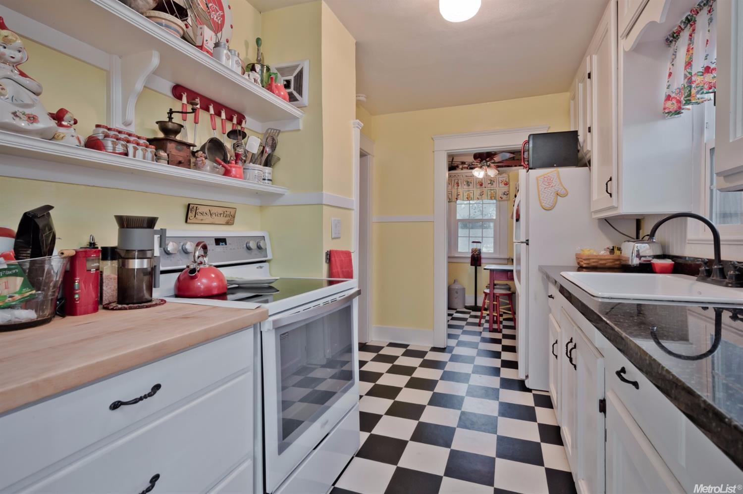 547 Auburn St, Modesto, CA 95350 photo 21