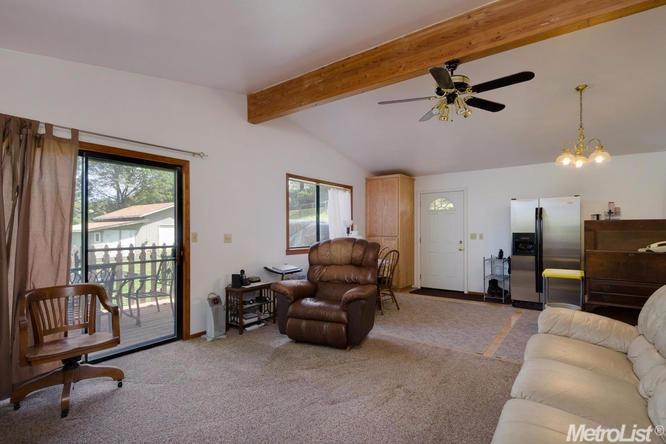 6525 Claim St, Placerville, CA 95667 photo 3
