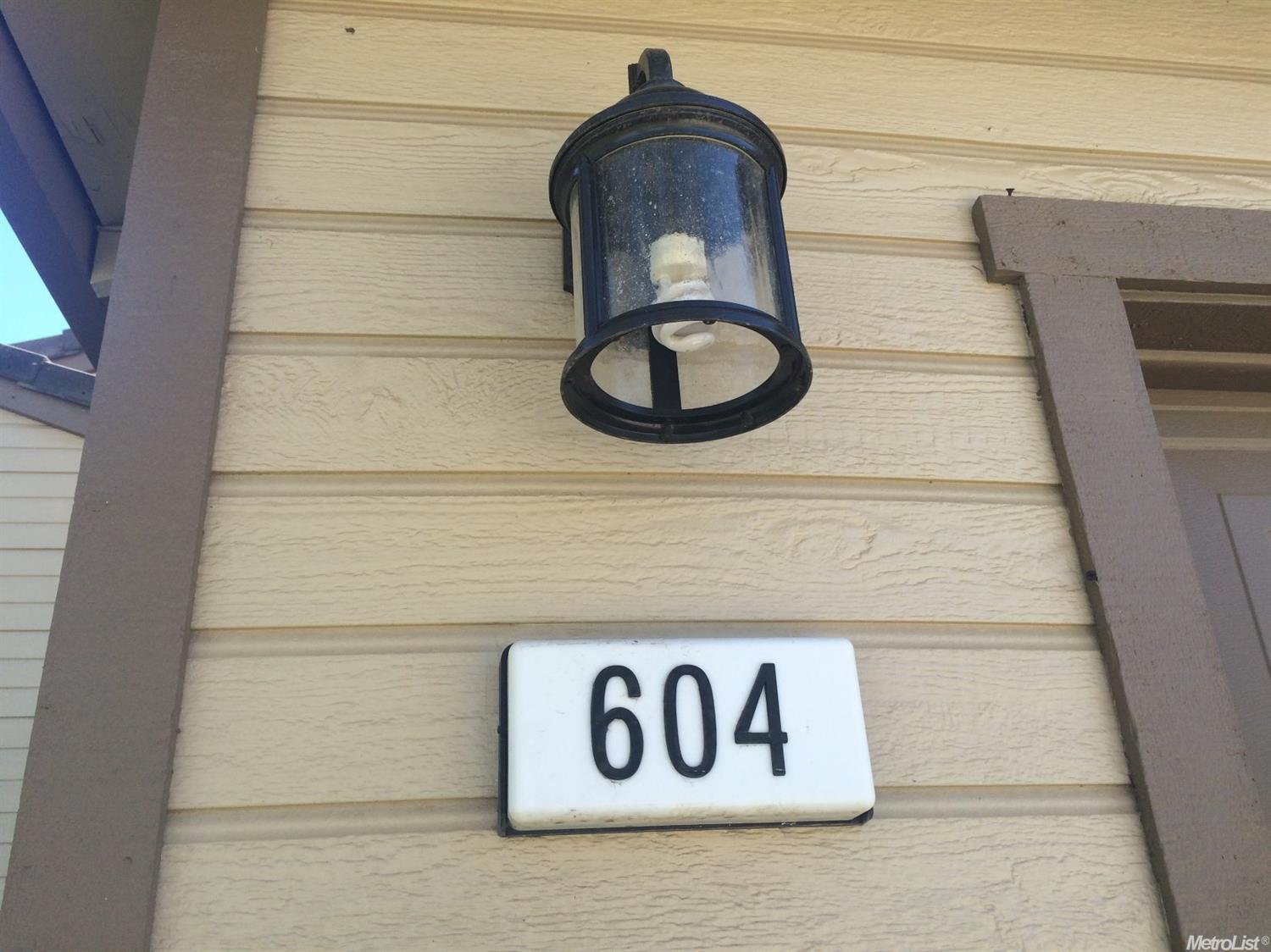 604 Totman Ct, Patterson, CA 95363 photo 3