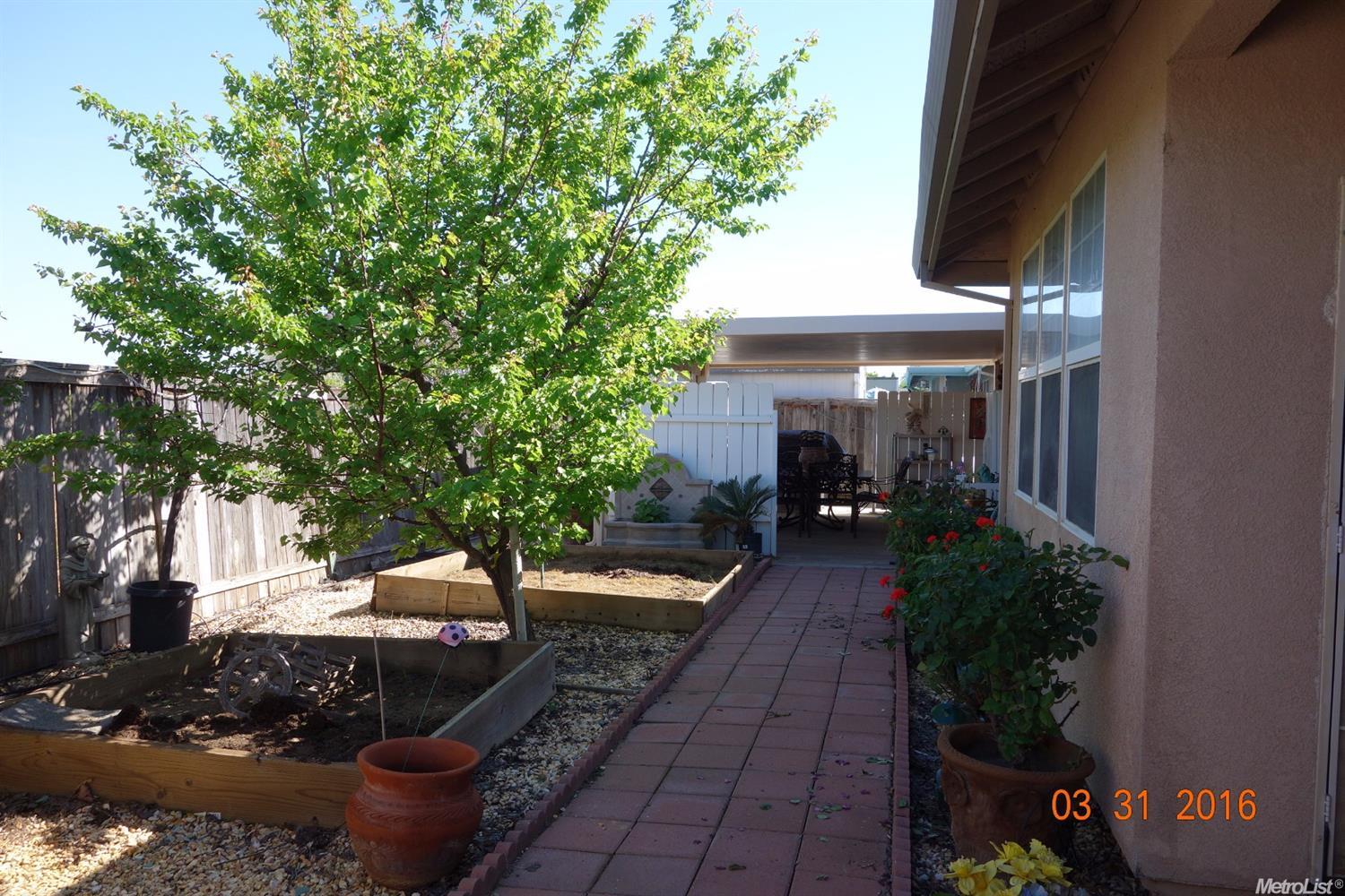 1103 Roosevelt Ave, Winters, CA 95694 photo 24