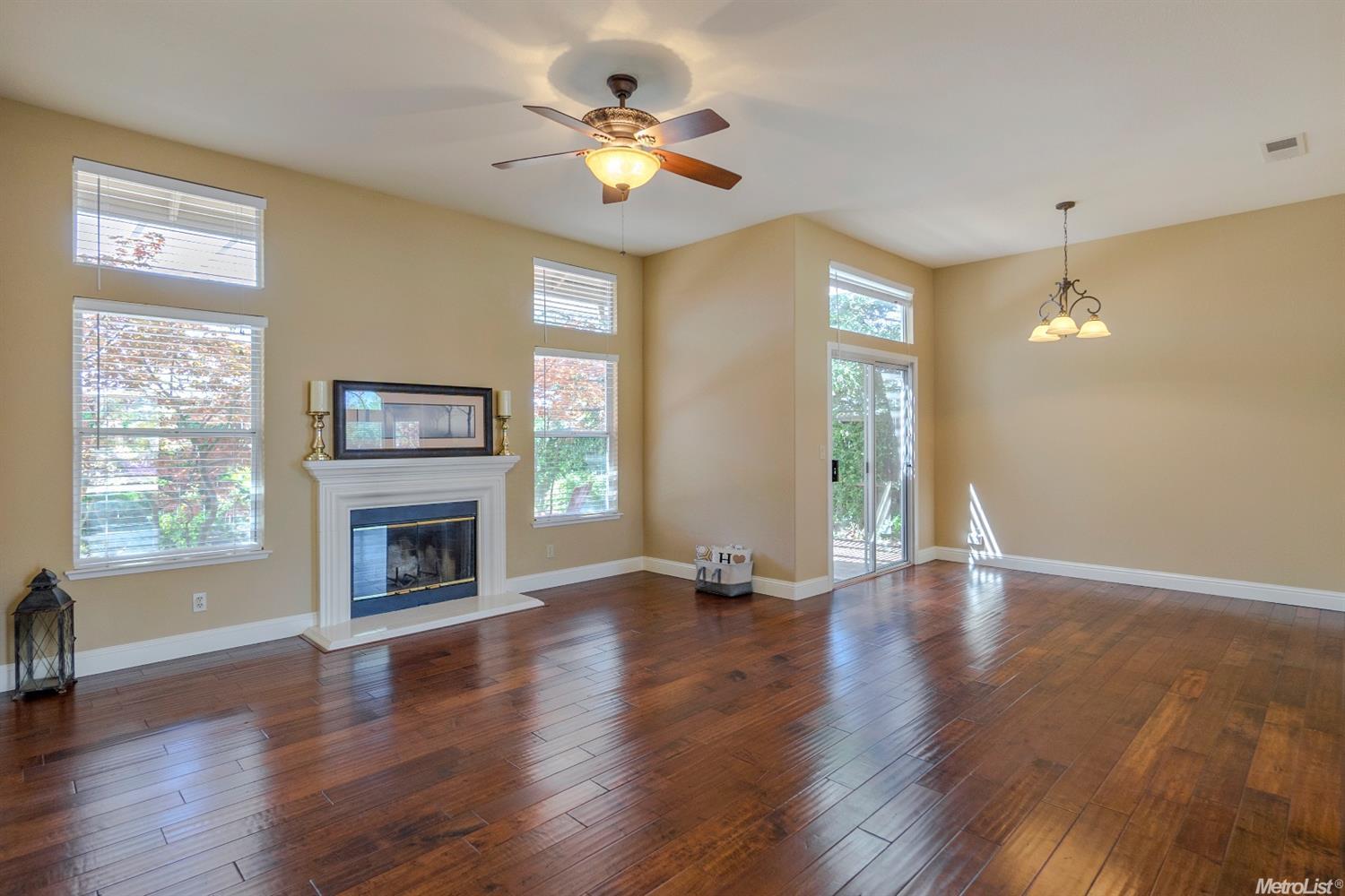 6500 Emerald Ct, Rocklin, CA 95677 photo 4