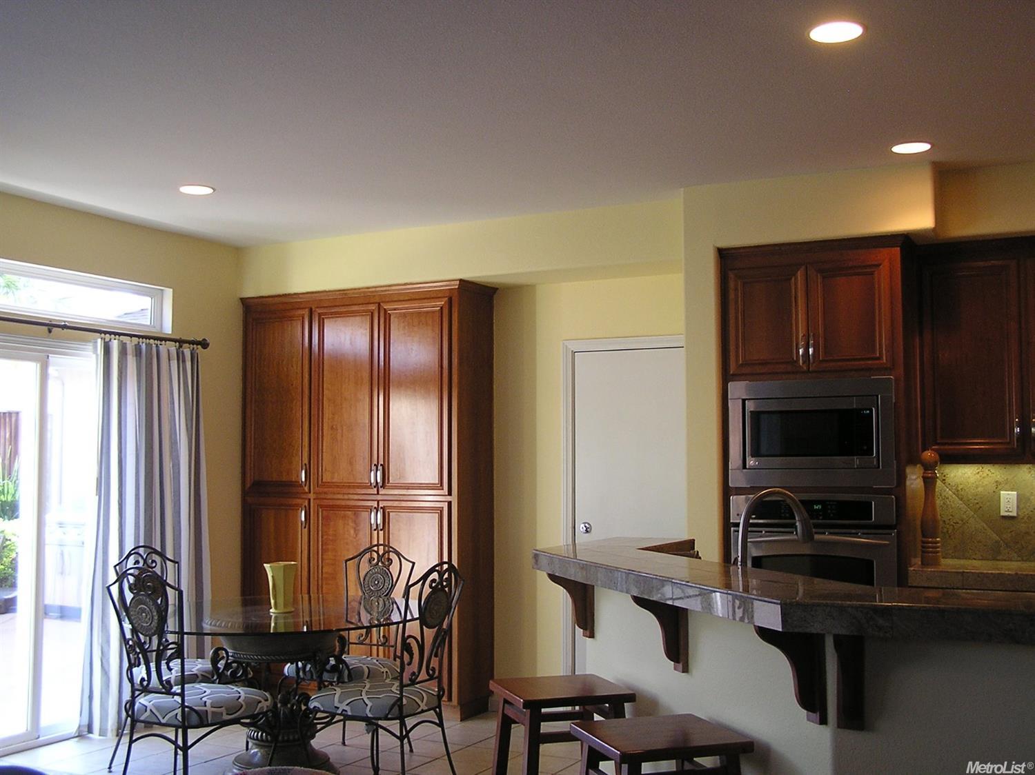 1384 Pyrenees St, Tracy, CA 95304 photo 6