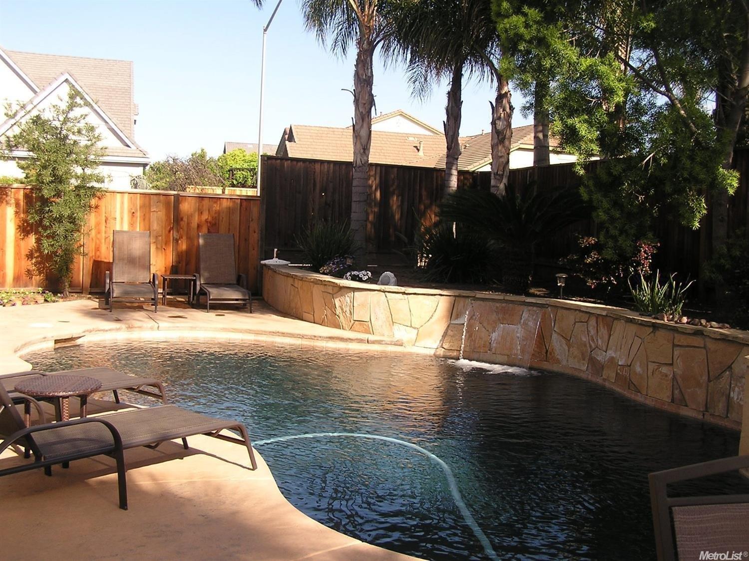 1384 Pyrenees St, Tracy, CA 95304 photo 15