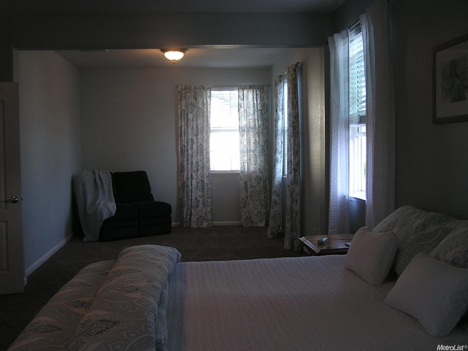 1384 Pyrenees St, Tracy, CA 95304 photo 14