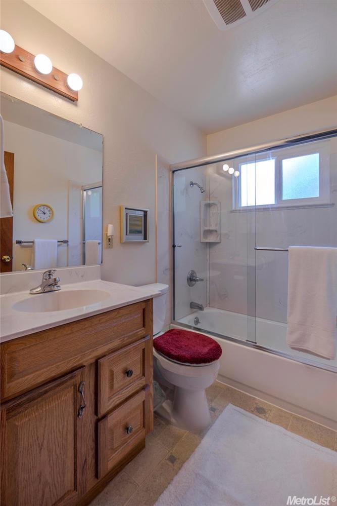 1637 Baywood Ln, Davis, CA 95618 photo 16