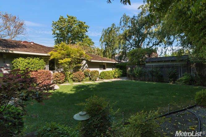 752 Elmwood Dr, Davis, CA 95616 photo 24
