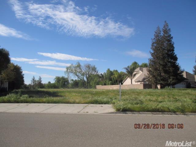 1211 S Highland Ave, Ripon, CA 95366 photo 1
