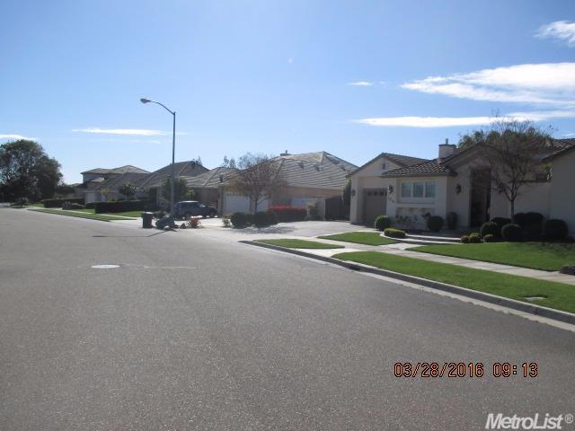 1211 S Highland Ave, Ripon, CA 95366 photo 11