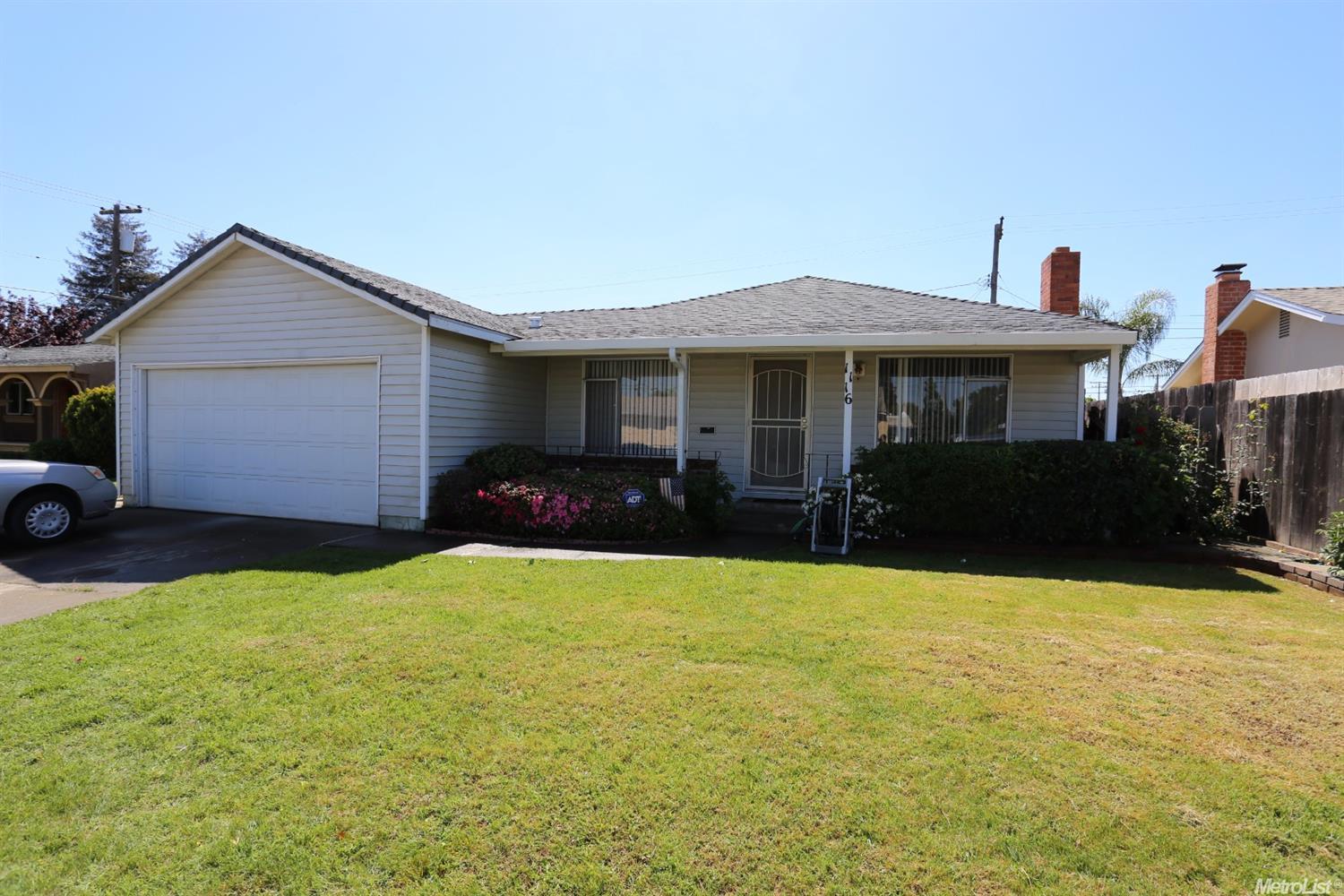 1116 Graffigna Ave, Lodi, CA 95240 photo 1