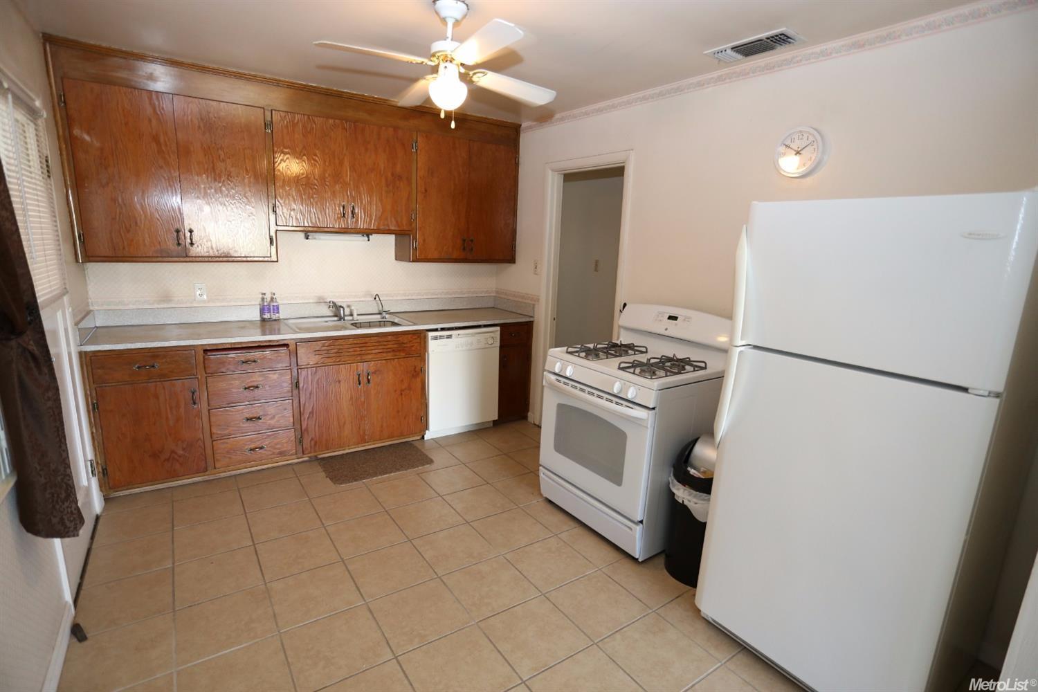 1116 Graffigna Ave, Lodi, CA 95240 photo 5
