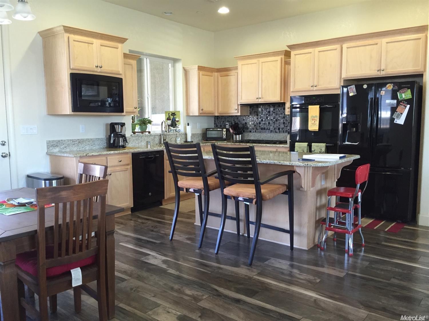 243 Travertine, Ripon, CA 95366 photo 5