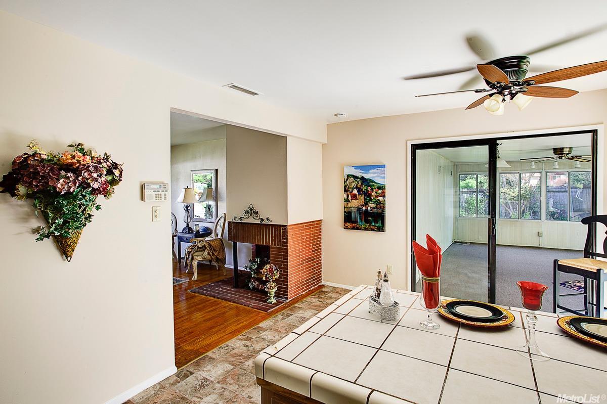 6256 Templeton Dr, Carmichael, CA 95608 photo 9