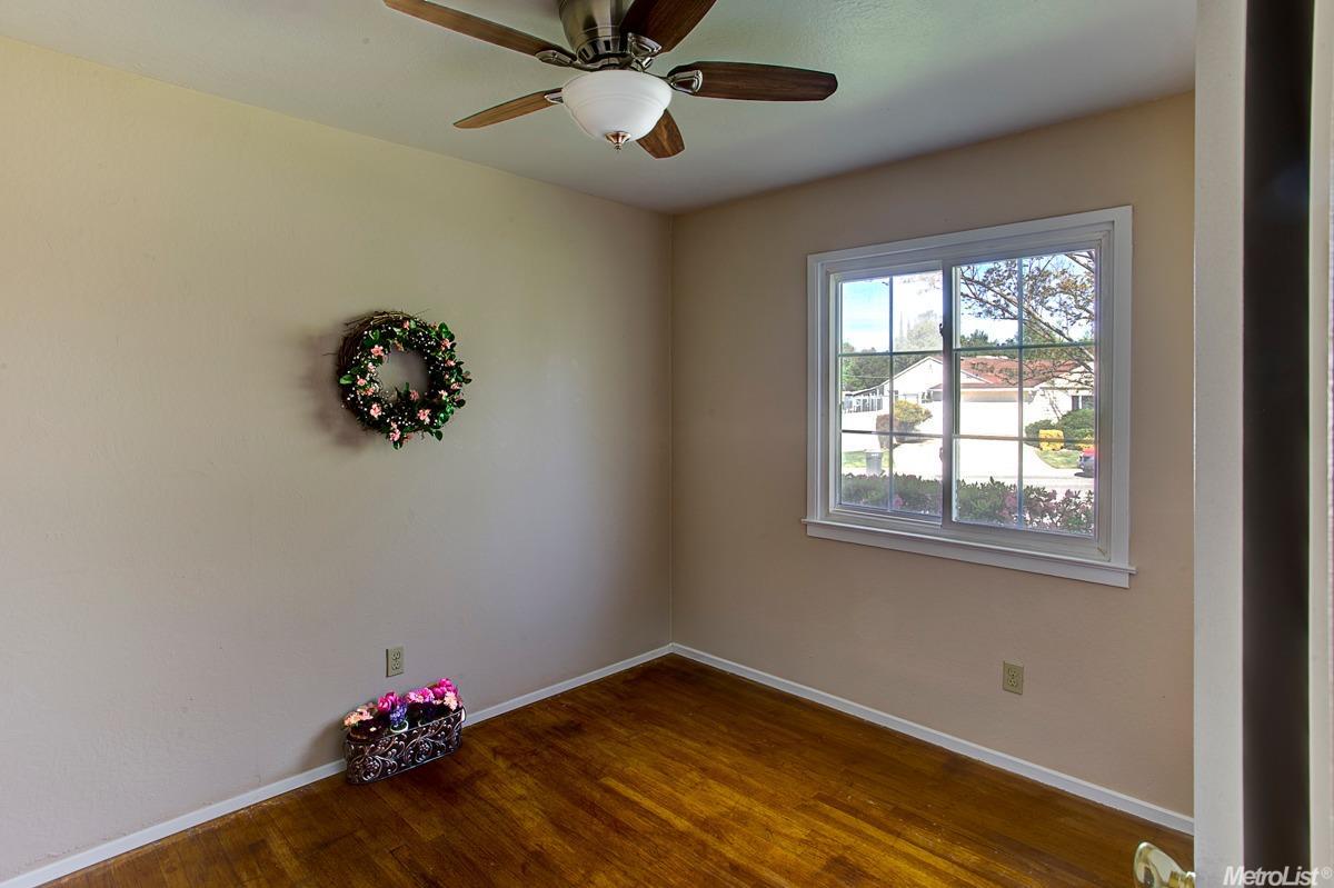 6256 Templeton Dr, Carmichael, CA 95608 photo 13